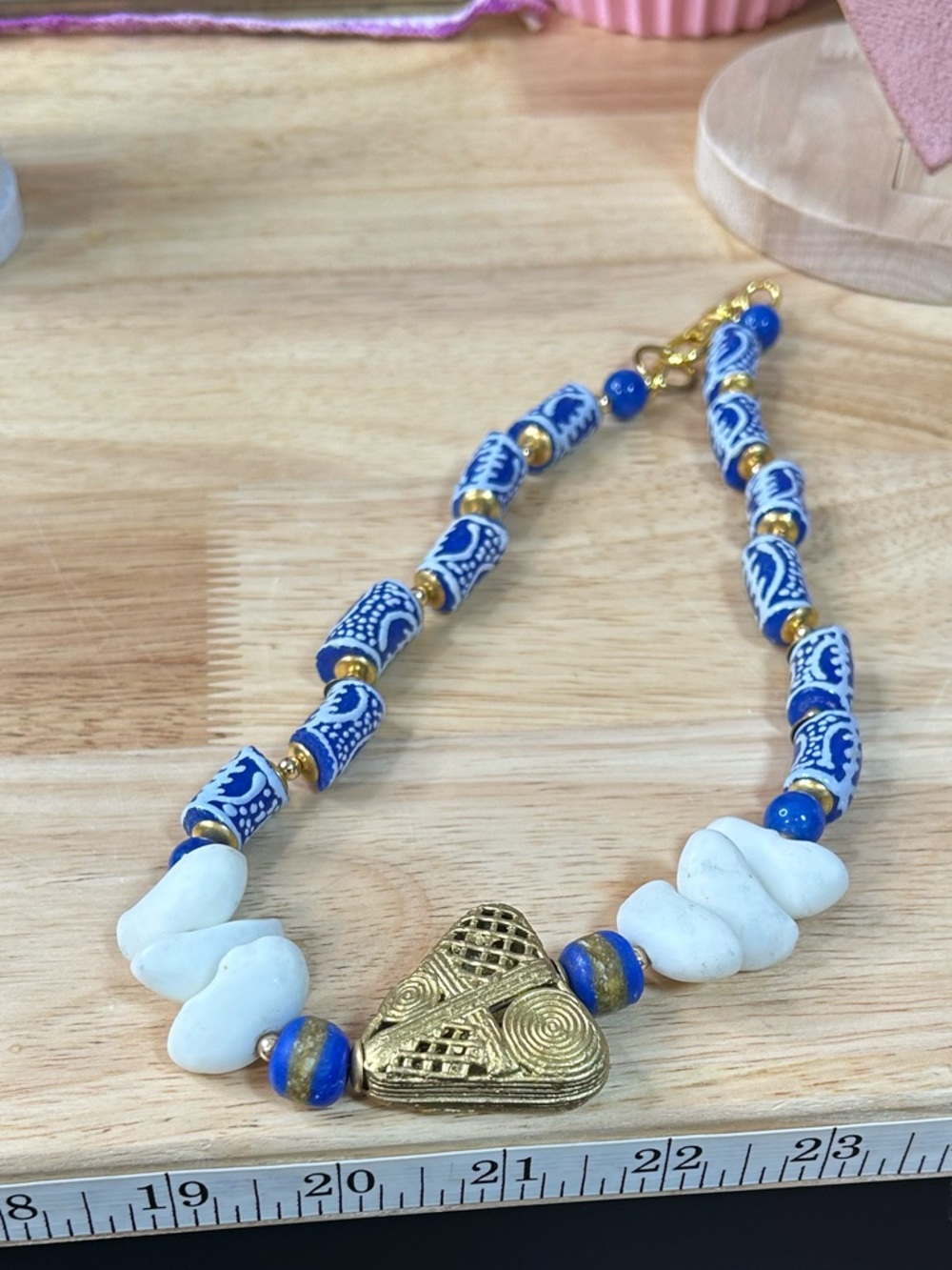 Beautiful Vintage African Trade Bead Necklace - Picture 7 of 8